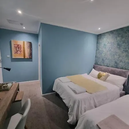 Apartment An Exclusive In A Hotel, Free Parking, Resturant, Bar And *